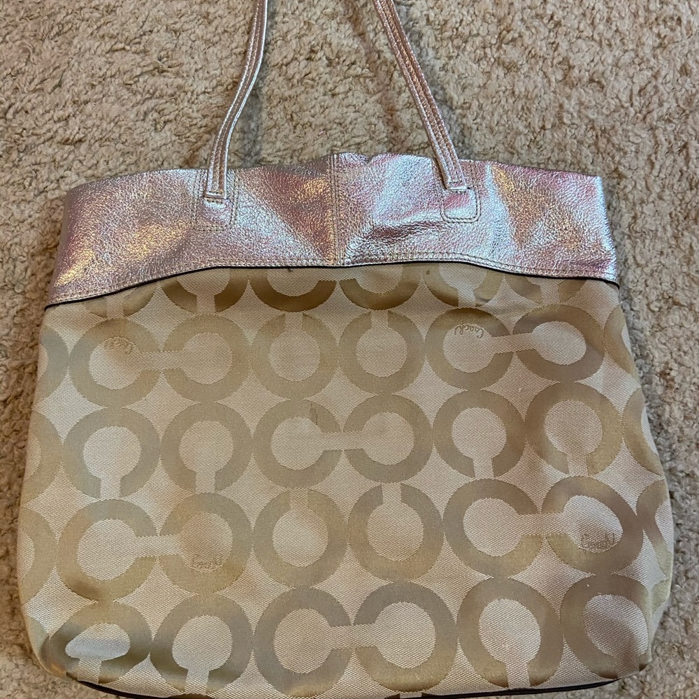Coach tote - Picture 2 of 3